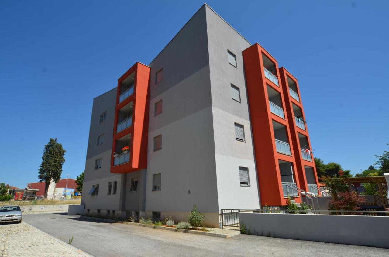 Apartment Emma Rovinj Exterior photo